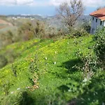 Дерев'яний котедж Finca Pajaritos